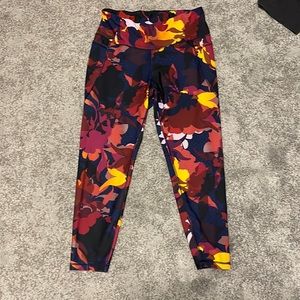 Old Navy Active Go Dry Leggings
